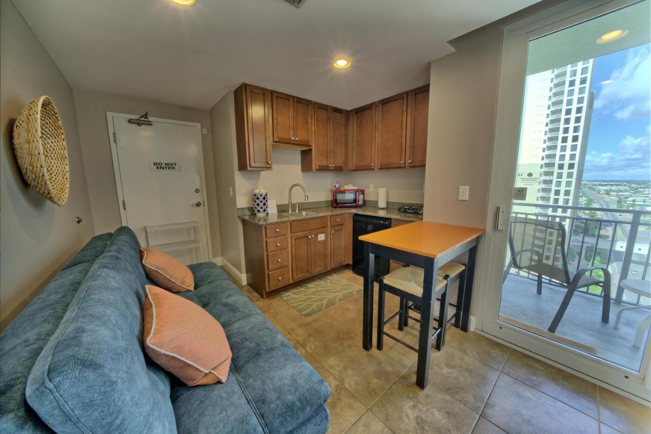 Sterling Breeze - Cozy Beachfront One Bedroom Condo Panama City Beach Exterior foto